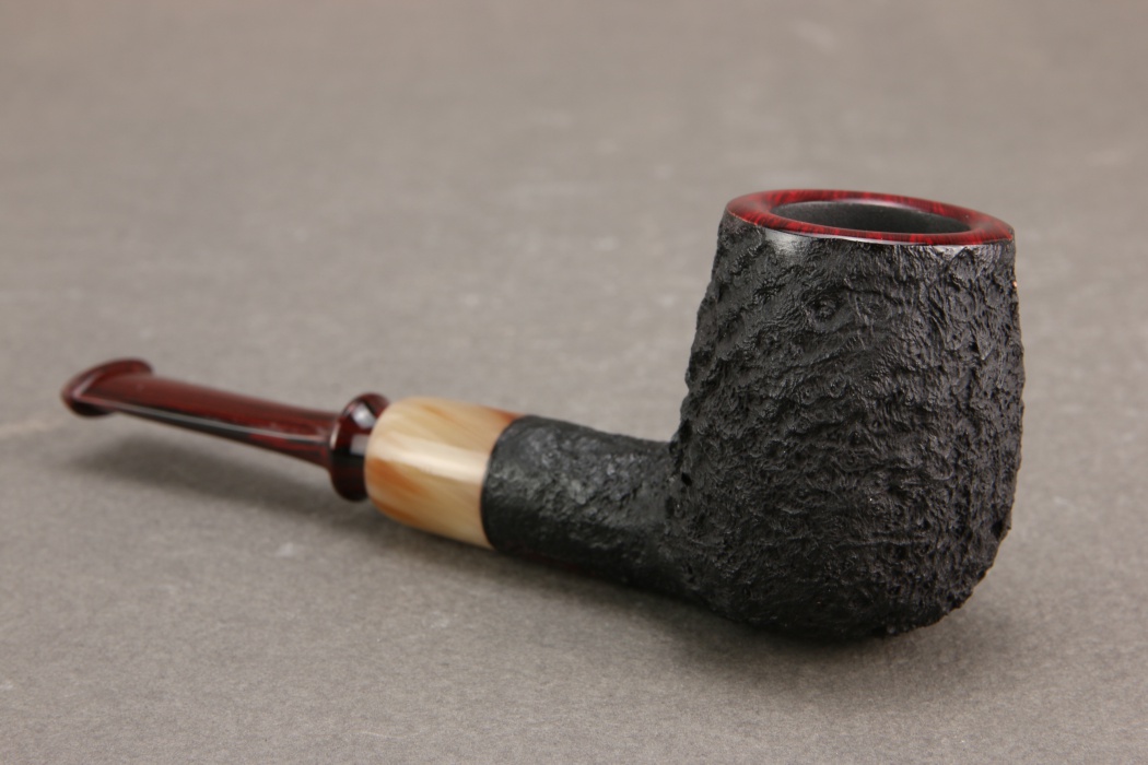 Danish billiard with olive horn and cumberland stem