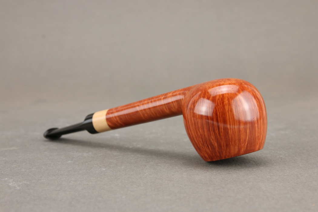 131 Stanwell smooth pipe shape with boxwood insert