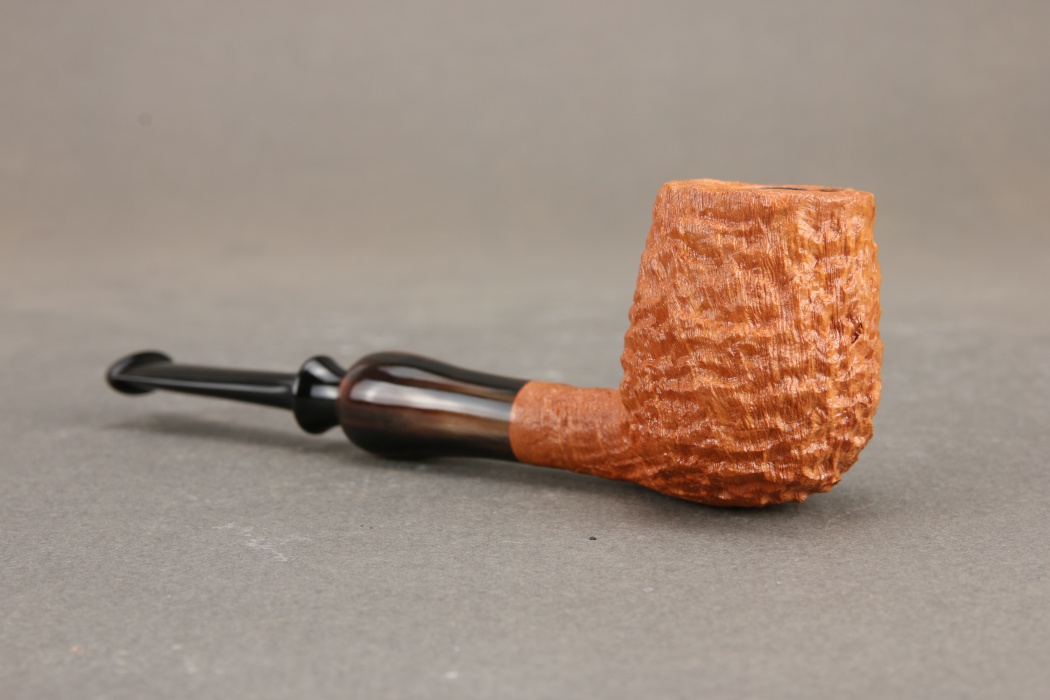 Natural sandblasted billiard with horn exstension 