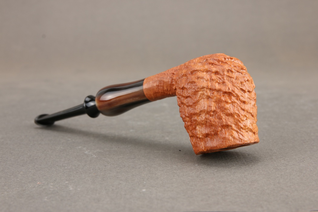 Natural sandblasted billiard with horn exstension 